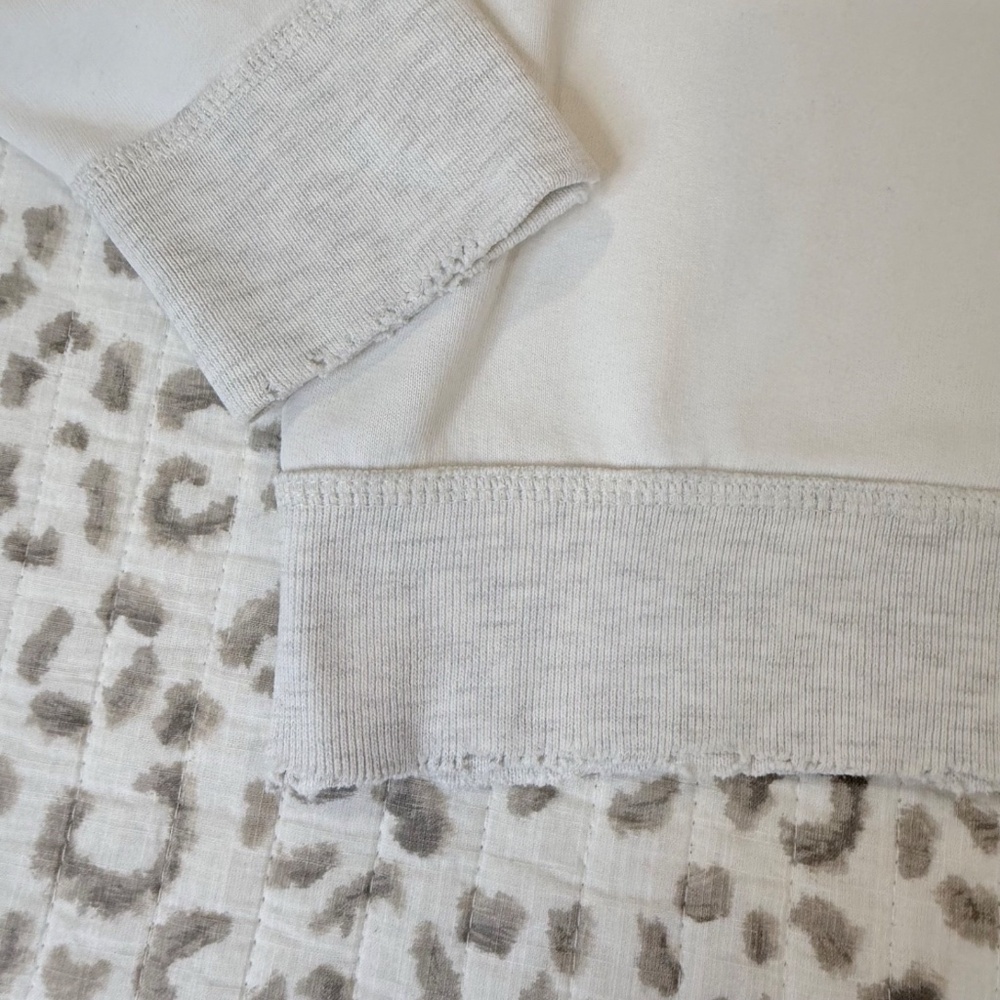 Abercrombie & Fitch Distressed 1/4 Zip Muscle Sweatshirt; White/Grey; Women's L - Picture 13 of 14